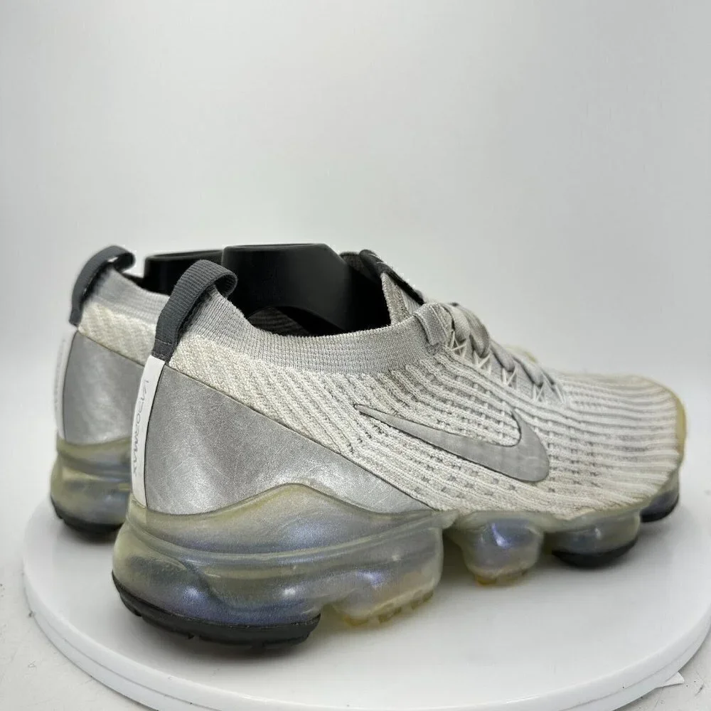 Nike Air Vapormax Flyknit 3 White Silver Women Shoes AJ6910-101 Sz US 9 EU 40.5